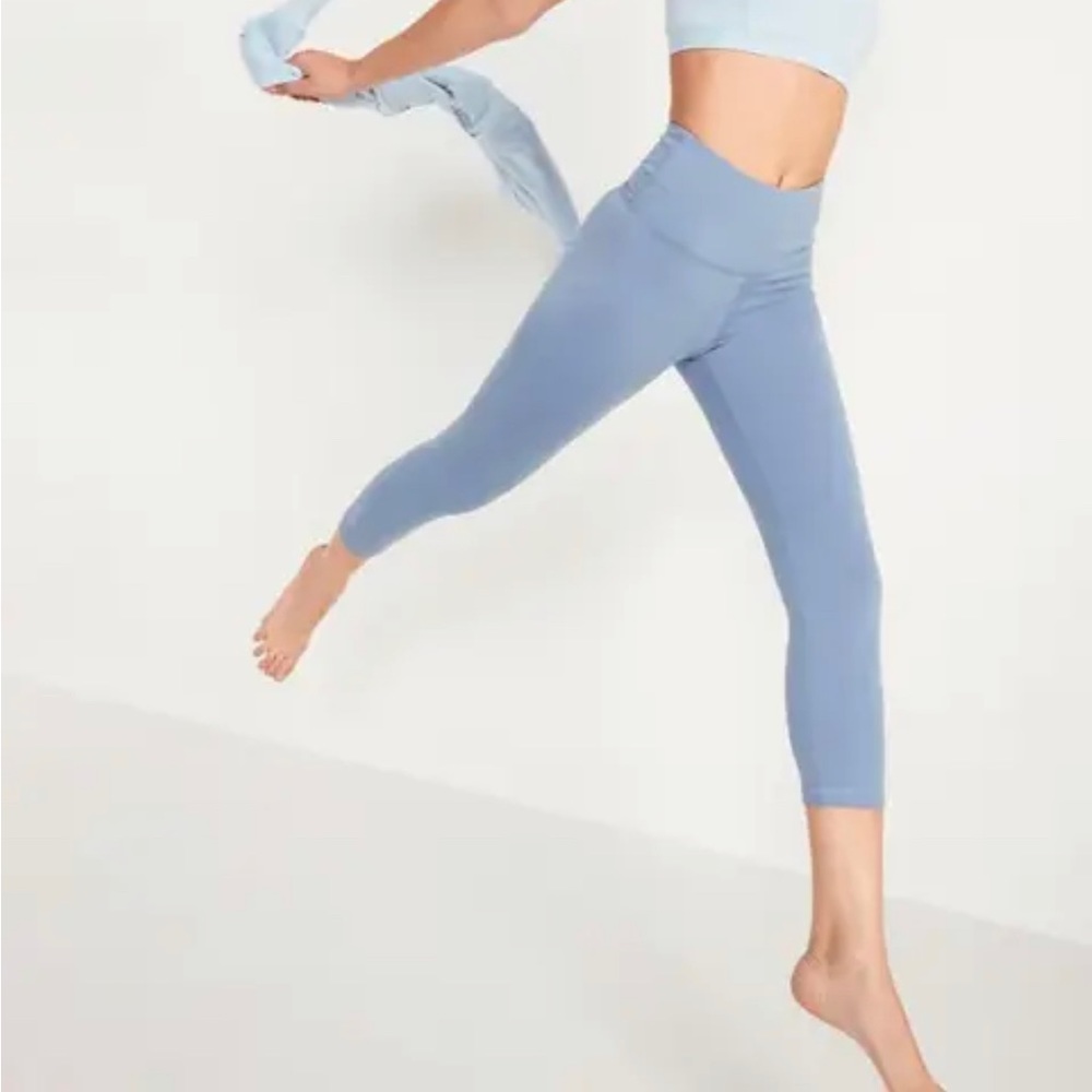 Old Navy High-Waisted PowerPress Crop Leggings for Women
